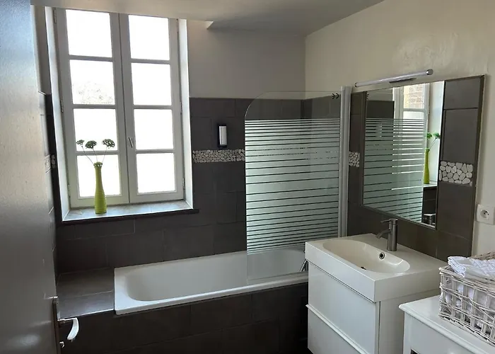 Les Du Phare Honfleur